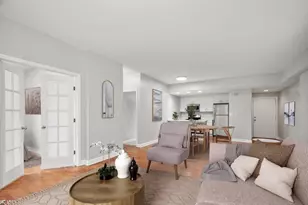 680 N Green St, Chicago, IL 60642 - Photo 4