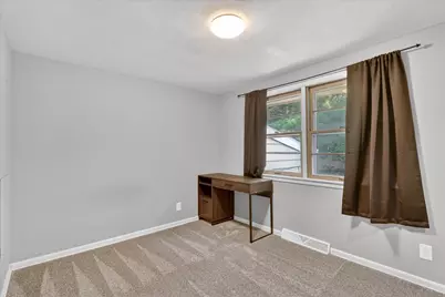 628 High Terrace, Dekalb, IL 60115 - Photo 14