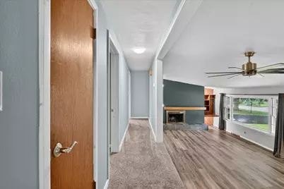 628 High Terrace, Dekalb, IL 60115 - Photo 10