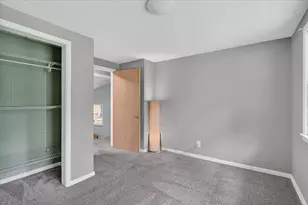 628 High Terrace, Dekalb, IL 60115 - Photo 12