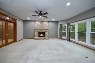 1156 Keim Ct, Geneva, IL 60134 - Photo 6