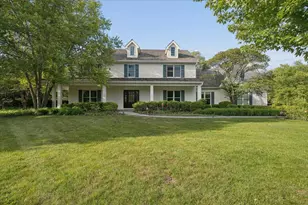 455 Hunter Ln, Lake Forest, IL 60045 - Photo 1