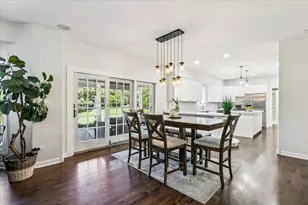 455 Hunter Ln, Lake Forest, IL 60045 - Photo 8