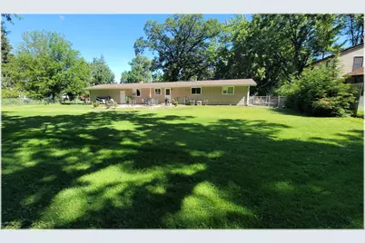 2127 Salem Avenue, Johnsburg, IL 60051 - Photo 2