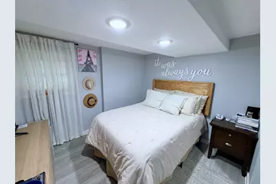 6302 W Holbrook Street #G, Chicago, IL 60646 - Photo 4