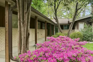 28 Lancaster Ln, Lincolnshire, IL 60069 - Photo 4
