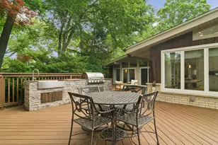 28 Lancaster Ln, Lincolnshire, IL 60069 - Photo 40