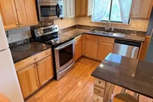 3250 Sanders Rd, Northbrook, IL 60062 - Photo 8