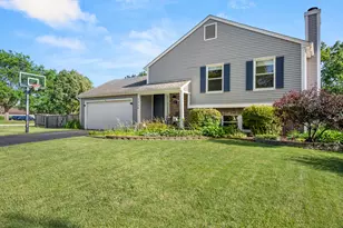1334 Hill Rd, Geneva, IL 60134 - Photo 2