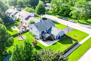 1334 Hill Rd, Geneva, IL 60134 - Photo 26