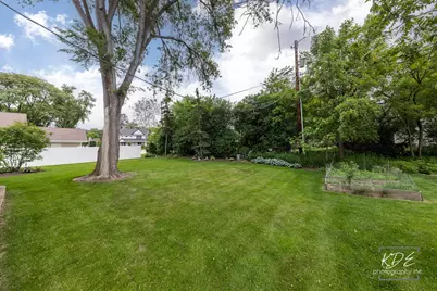 8 E Gartner Road, Naperville, IL 60540 - Photo 38