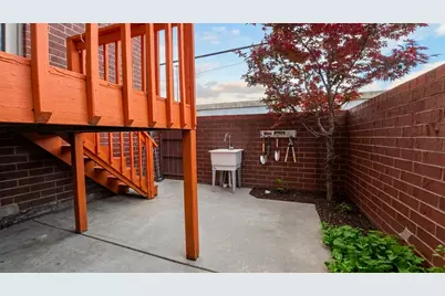 2805 S Stewart Avenue, Chicago, IL 60616 - Photo 12