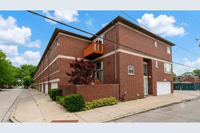 2805 S Stewart Avenue, Chicago, IL 60616 - Photo 2