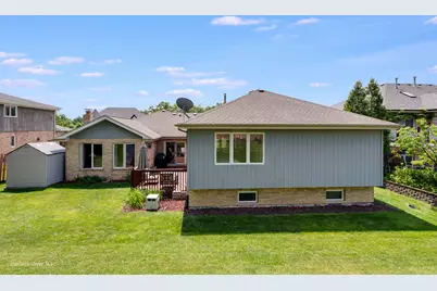 8636 W 98th Place, Palos Hills, IL 60465 - Photo 2