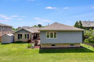 8636 W 98th Pl, Palos Hills, IL 60465 - Photo 2