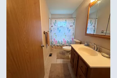 613 Wicker Avenue, Streamwood, IL 60107 - Photo 10