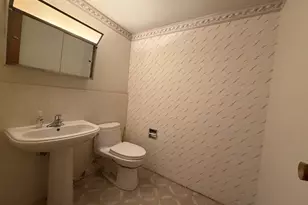 613 Wicker Ave, Streamwood, IL 60107 - Photo 12