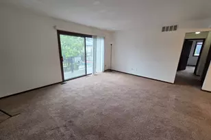 1440 Sutter Dr, Hanover Park, IL 60133 - Photo 10