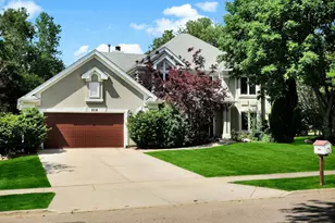 2518 Adamsway Dr, Aurora, IL 60502 - Photo 2