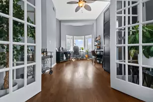 3325 N Lincoln Ave, Chicago, IL 60657 - Photo 6