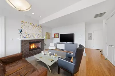 2424 W Chicago Avenue #202, Chicago, IL 60622 - Photo 8