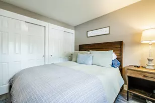 10948 S Albany Ave, Chicago, IL 60655 - Photo 22