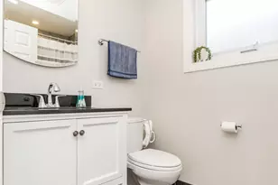 10948 S Albany Ave, Chicago, IL 60655 - Photo 8