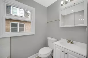 1426 S 10th Ave, Maywood, IL 60153 - Photo 16