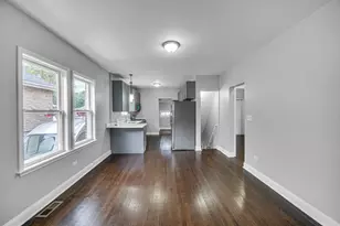 1426 S 10th Ave, Maywood, IL 60153 - Photo 4