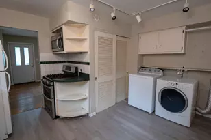 1332 N Main St, Naperville, IL 60563 - Photo 16