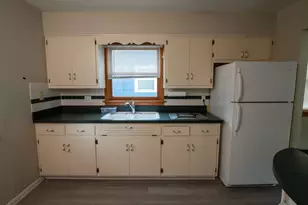 1332 N Main St, Naperville, IL 60563 - Photo 14
