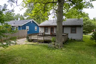 1332 N Main St, Naperville, IL 60563 - Photo 26