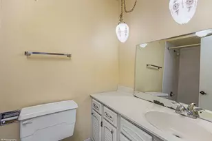 5840 W 104th St, Oak Lawn, IL 60453 - Photo 14