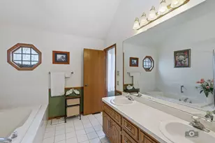 19600 Edgebrook Ln, Tinley Park, IL 60487 - Photo 24