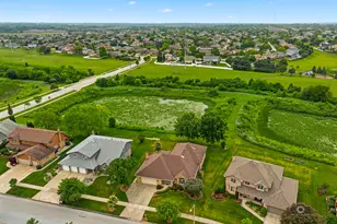19600 Edgebrook Ln, Tinley Park, IL 60487 - Photo 4