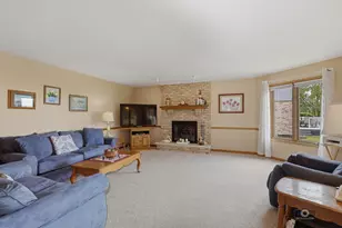 19600 Edgebrook Ln, Tinley Park, IL 60487 - Photo 14