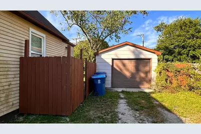 3728 Chicago Road, Steger, IL 60475 - Photo 16