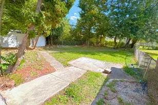 14039 S Claire Blvd, Robbins, IL 60472 - Photo 16