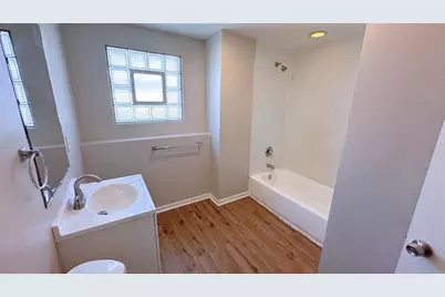 14039 S Claire Boulevard, Robbins, IL 60472 - Photo 12