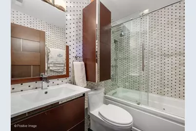 1040 N Lake Shore Drive #7C, Chicago, IL 60611 - Photo 28