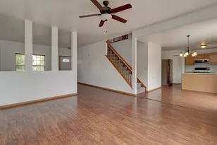 1610 Lake Pointe Ct, Plainfield, IL 60586 - Photo 4