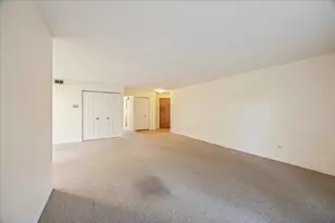 546 Banyon Lane, La Grange, IL 60525 - Photo 4