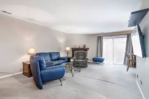 2950 Northampton Dr, Rolling Meadows, IL 60008 - Photo 6