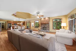 14141 Persimmon Dr, Orland Park, IL 60467 - Photo 8