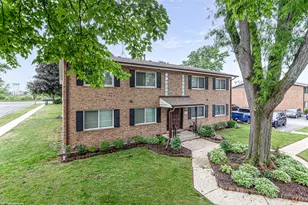 17724 71st Ct, Tinley Park, IL 60477 - Photo 2
