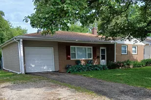 6325 Dunham Rd, Downers Grove, IL 60516 - Photo 2