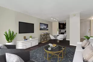 1030 N State St, Chicago, IL 60610 - Photo 4