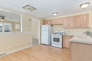 8818 S Kildare Ave, Hometown, IL 60456 - Photo 10