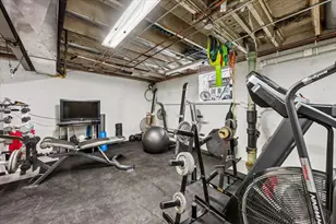 6730 N Octavia Ave, Chicago, IL 60631 - Photo 26