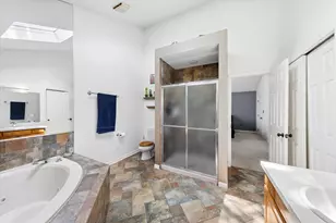 517 N Warwick Ave, Westmont, IL 60559 - Photo 16